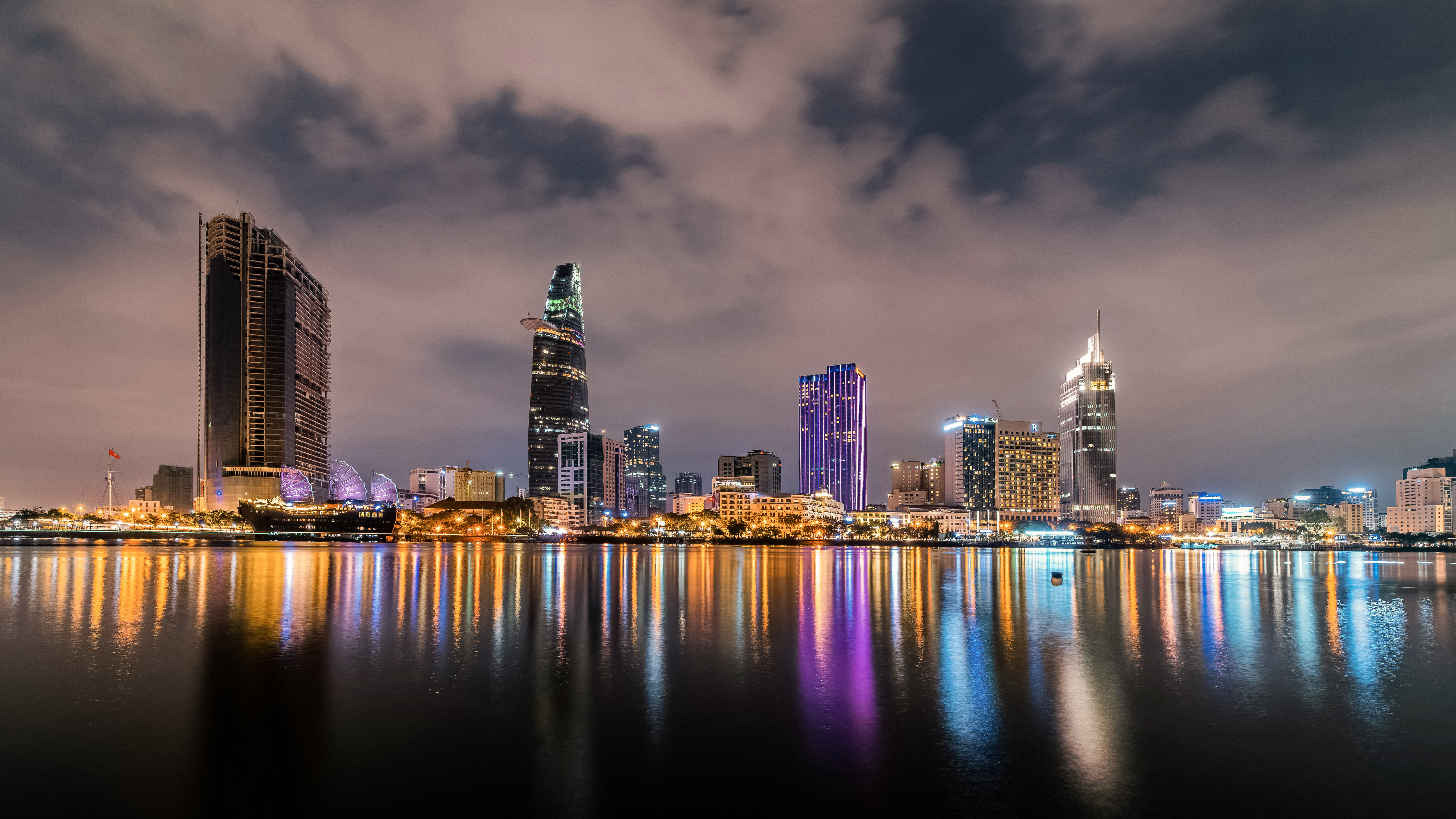 cuong-doan-qccuAJYQHL0-unsplash (1).jpg