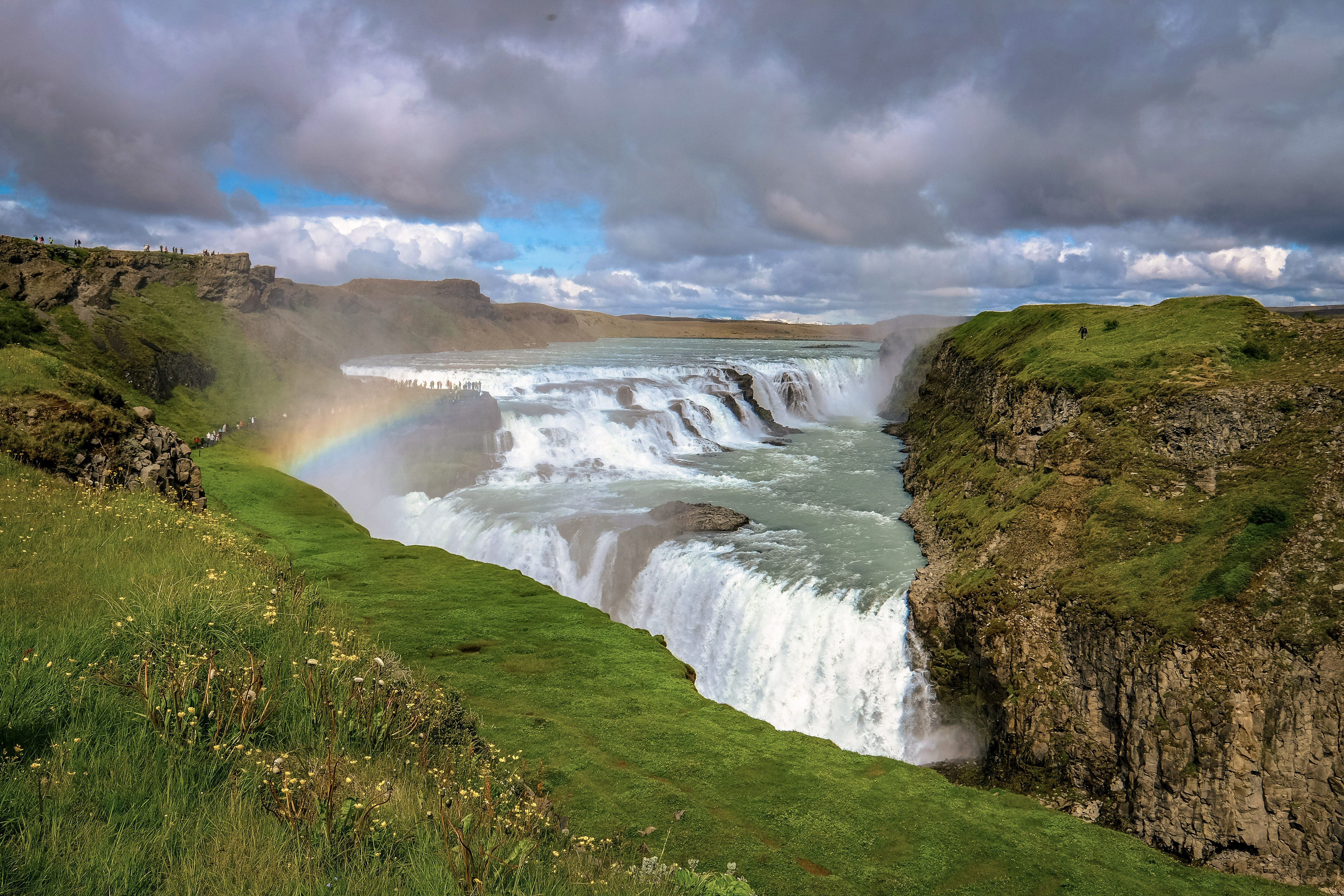 Gullfoss-unsplash1.jpg