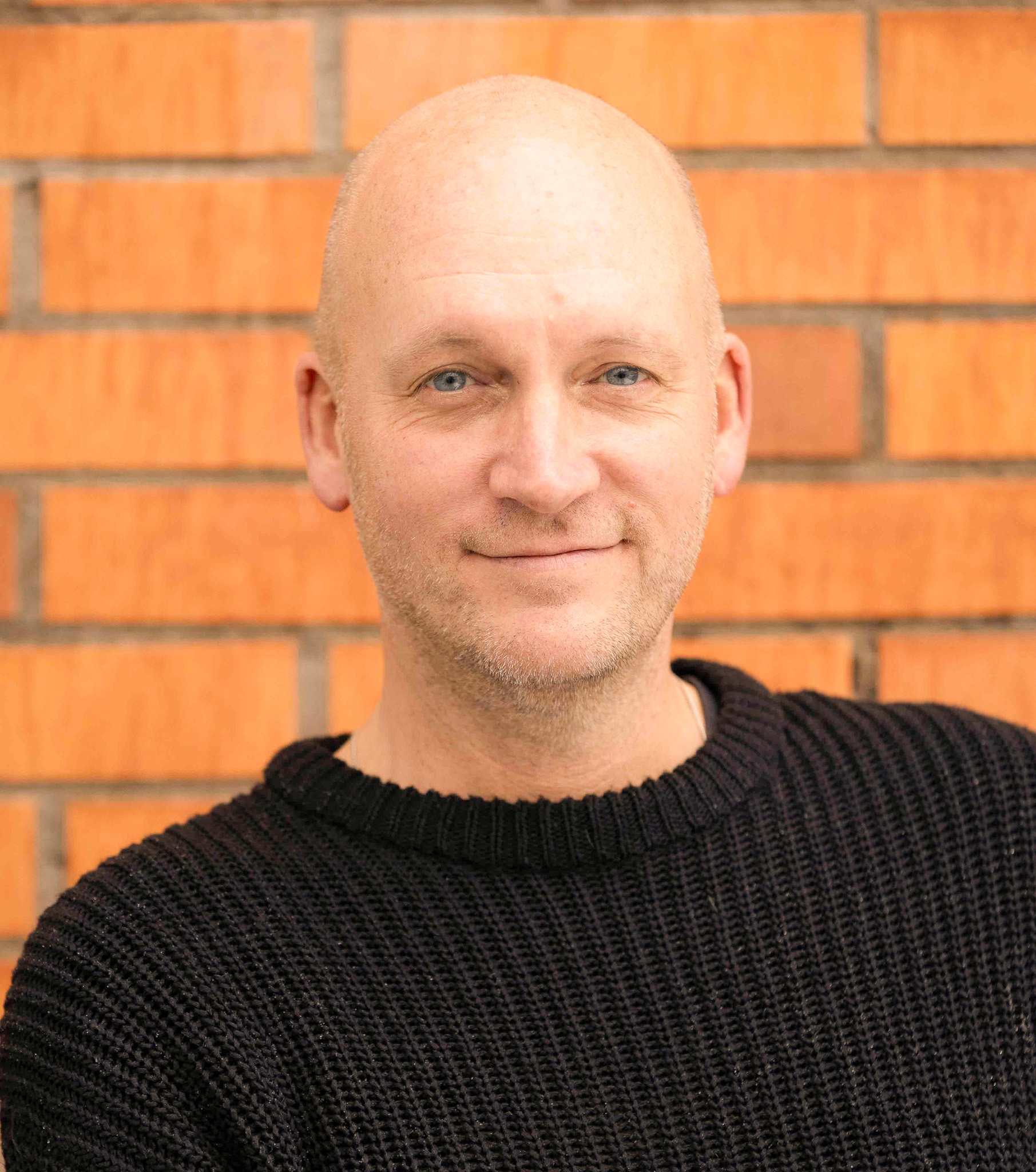 Kjell tegelvägg.jpg