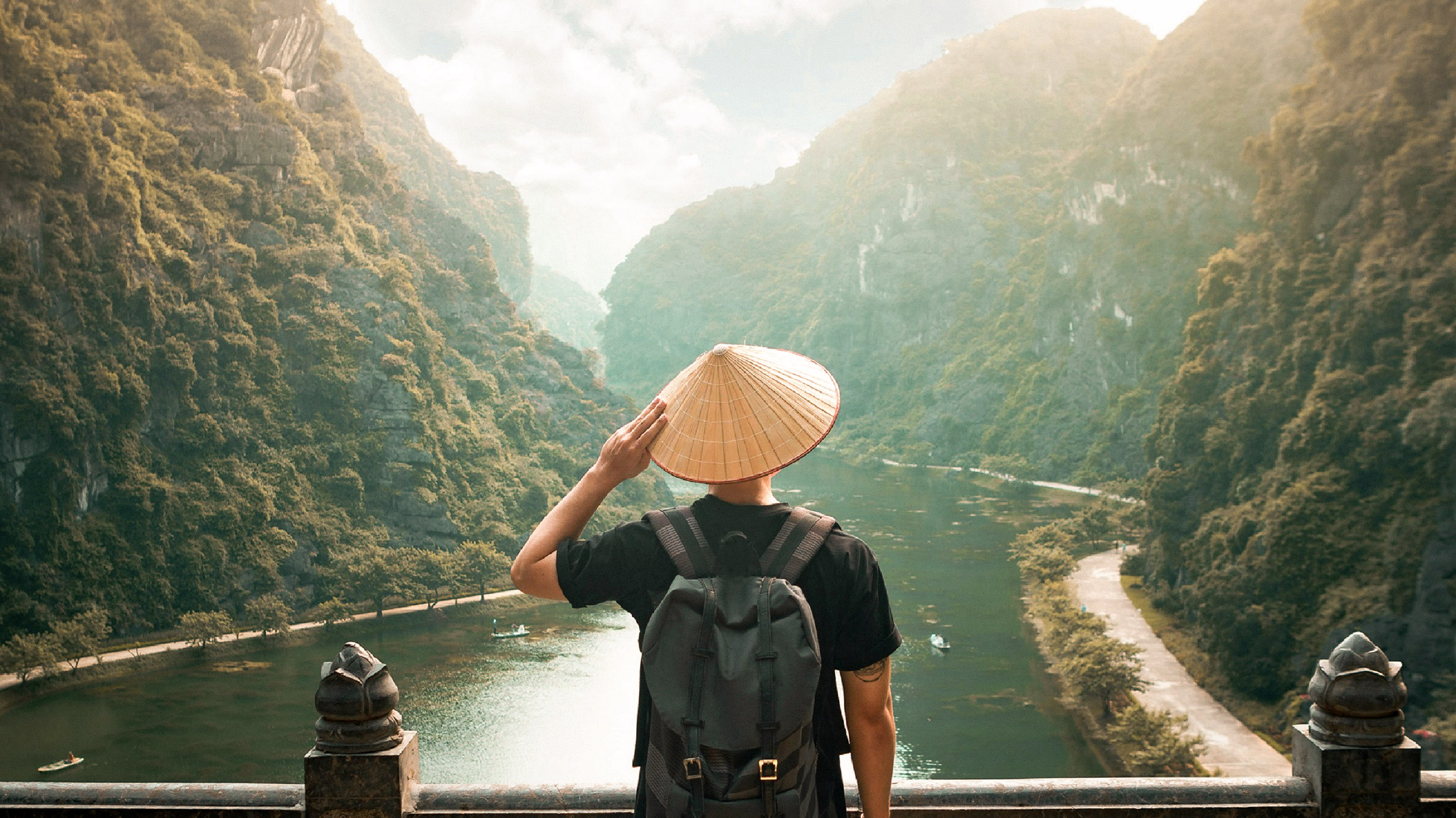 giau-tran-ZMdXvd6jGww-unsplash (2).jpg