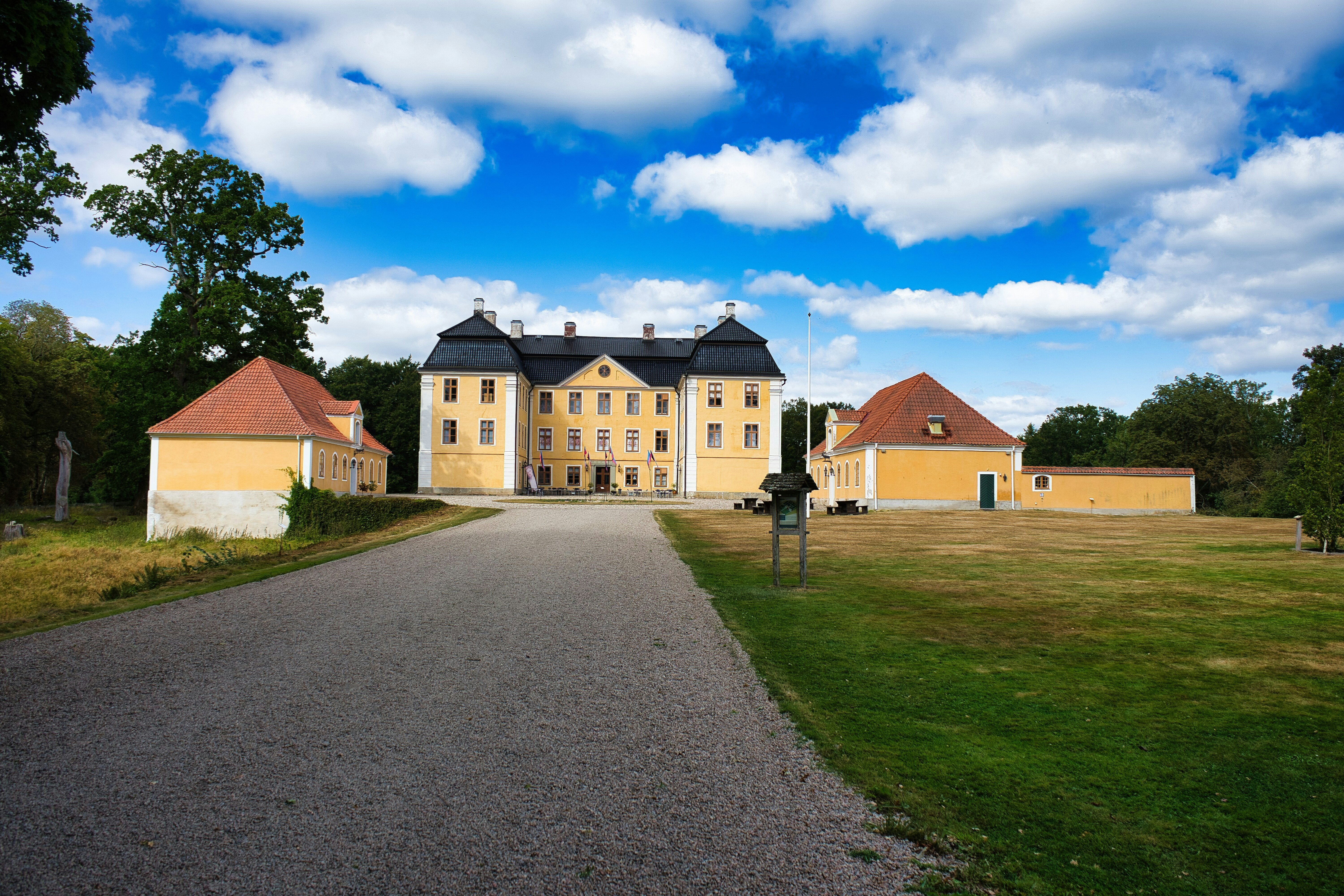 rasmus-andersen-iDuEq_uJ1eQ-unsplash (1).jpg
